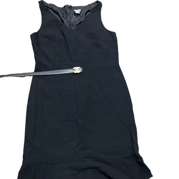 Ann Taylor Flared Hem V-Neck Shift Dress - Picture 4 of 5